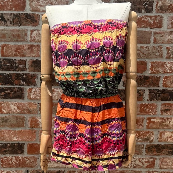 Angie strapless colorful patterned romper with pockets / L / Excellent condition - Picture 3 of 15